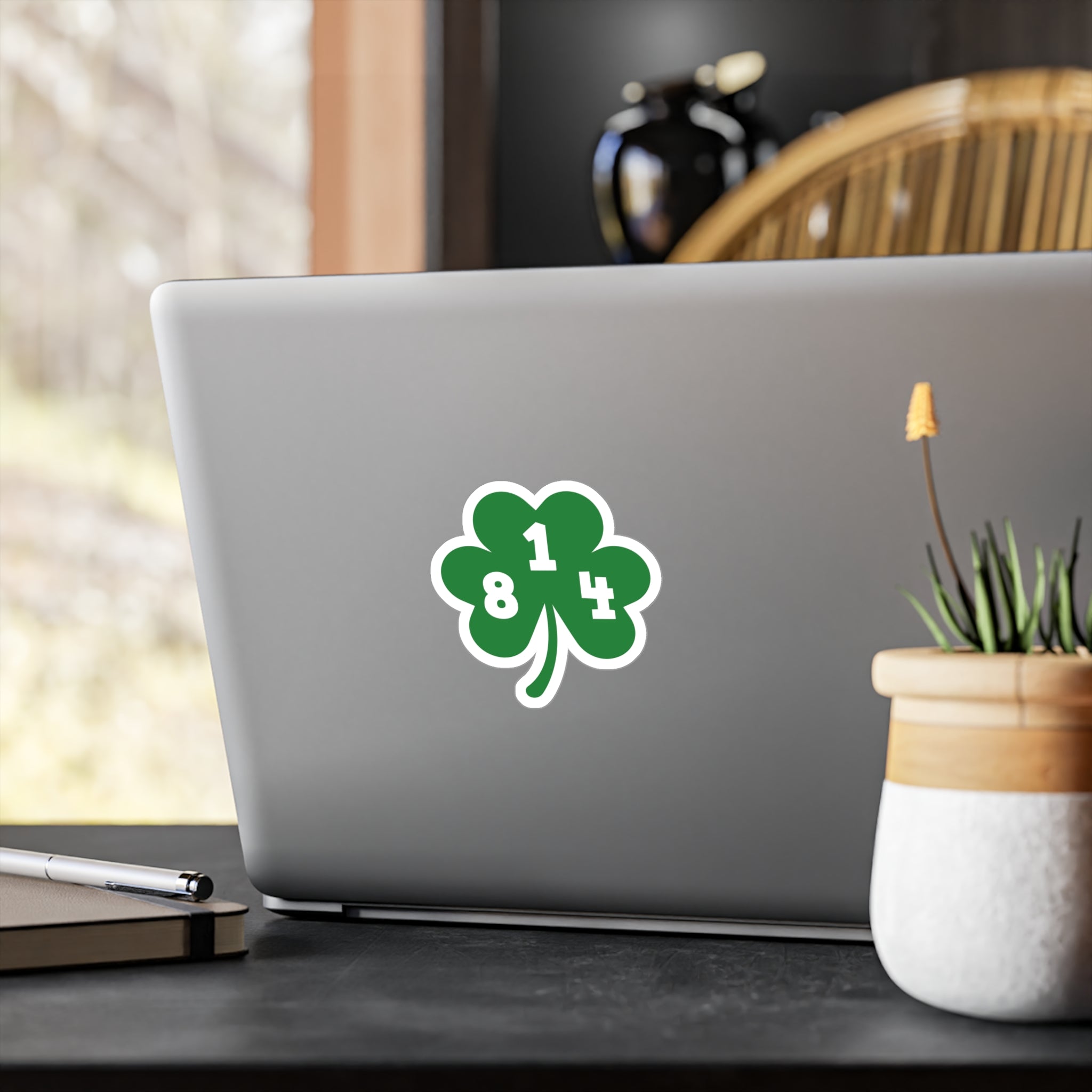 814 Shamrock - Kiss-Cut Vinyl Decals